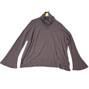 Revolve x FP Movement Can’t Handle This Turtleneck size L NWT